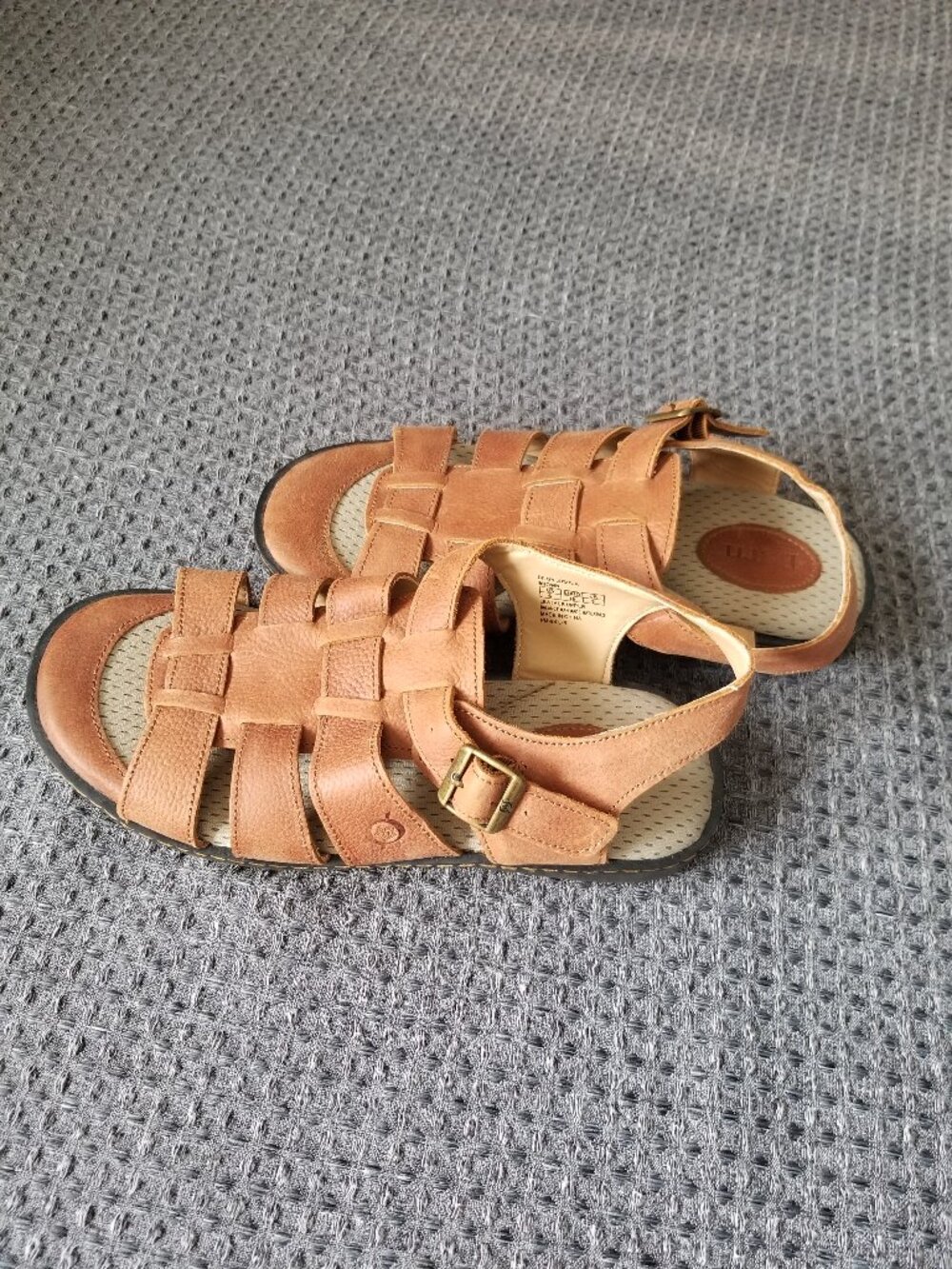Born Dilon Joshua Brown Leather Fisherman's Sandals Women's Boys Youth 6
